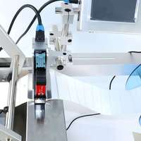Applicatore di Etichette Rotonde da Tavolo con Codificatore di Data Integrato - Soluzione di Etichettatura Versatile per Bottiglie e Lattine