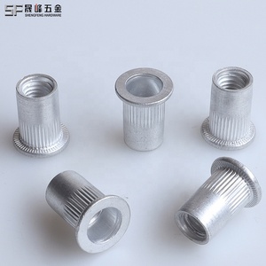 Tuerca remachable <span class=keywords><strong>de</strong></span> cabeza plana moleteada con extremo abierto <span class=keywords><strong>de</strong></span> aluminio, métrica/unidada M4-M12 1/4'' 5/16'' 3/8'' 1/2'', para evitar deformación térmica - Product Image 5