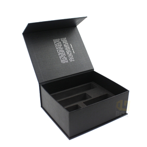 Cierre magnético publicidad negro brillante <span class=keywords><strong>de</strong></span> cartón <span class=keywords><strong>de</strong></span> ataúd Cajas <span class=keywords><strong>de</strong></span> Regalo <span class=keywords><strong>de</strong></span> color a4 tamaño <span class=keywords><strong>de</strong></span> muñeca cajas - Product Image 6