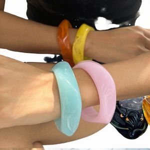 J&D Y2K <b>Cute</b> Irregular Recycled Resin Bangles Pink Blue Colorful Chunky Party Wearing Fashionable Bangle - Product Image 3
