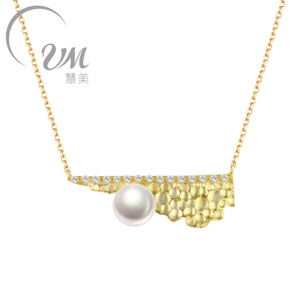 Collar de oro amarillo de 18 quilates personalizado diario con diamantes martillo tachonado hilo estampado estilo clásico con detalles de perlas - Product Image 1