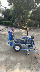 Double Gun Double Nozzle Cold <b>Paint</b> <b>Hand</b> Push High Airless Cold Spraying Line Painting Road Marking Machine SW-5E Automatic Road - Product Image 3