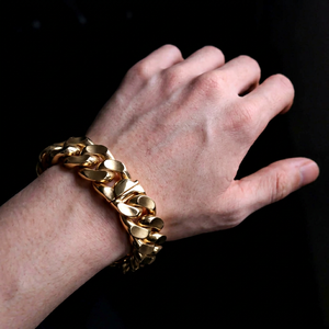 สร้อยข้อมือแบบโซ่ชุบทองคำแท้ 18K สำหรับผู้ชาย สไตล์ฮิปฮอป เครื่องประดับโลหะผสม สร้อยข้อมือแฟชั่น - Product Image 1