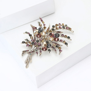 Broche de luxe en alliage haut de gamme, incrustée de strass brillants, élégante épingle de revers florale, accessoires de bijouterie pour vêtements féminins - Product Image 6