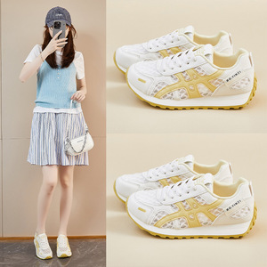 Baskets respirantes pour femmes, blanches et bleues, en maille, à semelle épaisse, talon moyen, chaussures de marche décontractées, style sport, mode été XF822 - Product Image 2