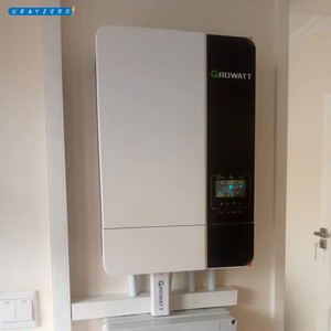 Growatt SPF 5000ES Système solaire hors réseau 5 kW monophasé à onde sinusoïdale pure hybride DC/AC - Product Image 5