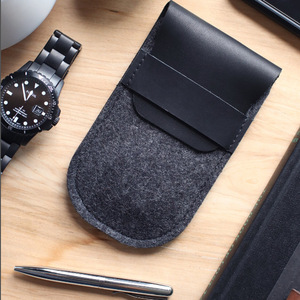 Stock directo de fábrica de bolsas para relojes de alta gama, fundas para relojes resistentes a arañazos, bolsas de almacenamiento multifuncionales de cuero y fieltro, y - Product Image 3