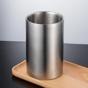 Seau à glace en acier inoxydable à double paroi épaissi, de forme cintrée, 2 L, pour le vin et les bars, marque Unisweet - Product Image 2