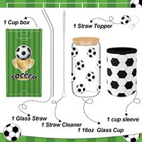 Mug en verre de 16 oz personnalisé avec logo de football, idéal pour le café et la bière, avec couvercle en bambou et paille – Vente en gros usine, parfait pour les événements et les rassemblements