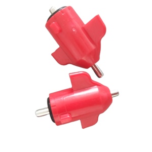 Abreuvoirs automatiques pour volailles YYC, tétines à double verrouillage, abreuvoirs pour poulets, abreuvoirs pour volailles - Product Image 1
