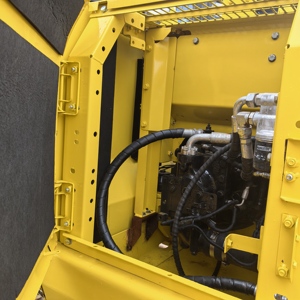 Excavadora Komatsu PC130 Amarilla Usada, Modelo de Cadena, Equipo de Construcción Pesada - Product Image 4
