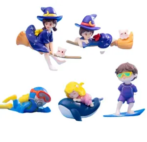 Mainan plastik figur karakter mini anak perempuan, miniatur orang 3D, penyihir terbang, penyelam, berselancar anak laki-laki, anak perempuan, campuran