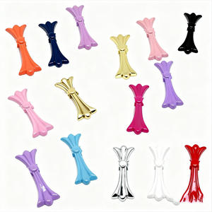 Decoraciones de Lujo Personalizadas con Pedrería Brillante para Fundas de Celular, Dijes de Moda con Forma de Herradura, Cruz y Diamantes Metálicos de Diseño - Product Image 2