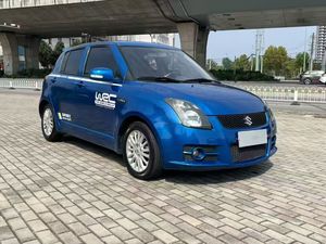 Suzuki Swift 2015 Edición Worthy, Taxi, Hatchback, Automático, Volante a la Izquierda, Neumáticos R14, Asientos de Tela, Usado - Product Image 5