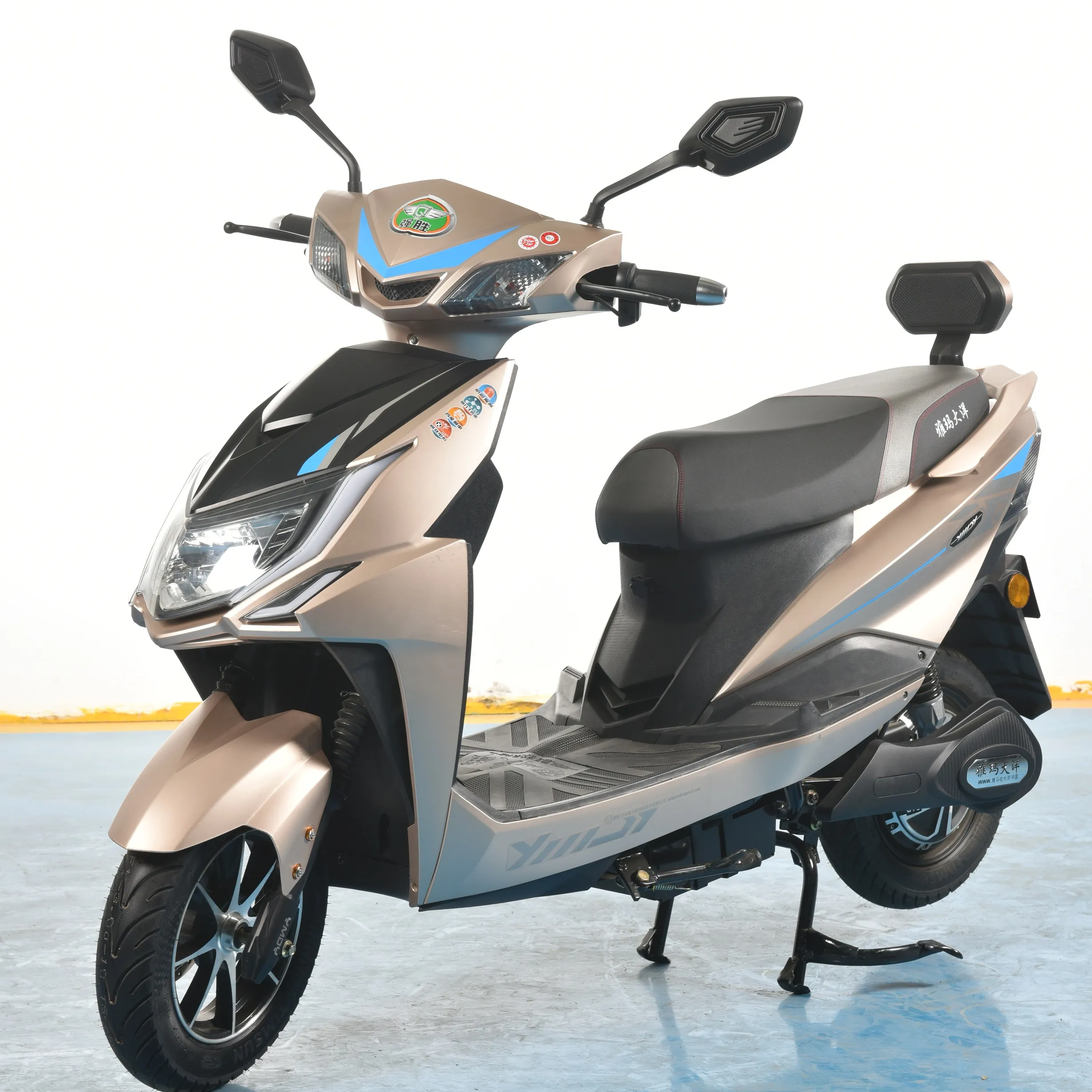 New Design Cheap Price Two Wheel 2 Seats Adult Scooter Bike Motorcycles Battery Operated Electric Motorcycle For Sale