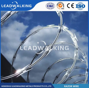 <span class=keywords><strong>Fil</strong></span> <span class=keywords><strong>barbelé</strong></span> galvanisé en gros pour la protection des clôtures, la sécurité des ranchs et l'isolation - Product Image 1