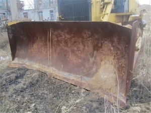Bulldozer Usado D7G con Capacidad de Aplicación de Aserrín de 4m, Momento de Carga Alto de 27000KG, Peso de 27000KG, Origen Japón - Product Image 2