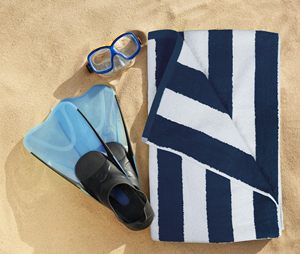Serviette de plage extra-large à rayures colorées, douce et absorbante, 75X152cm - Product Image 4