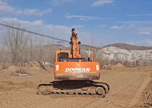 Excavatrice sur chenilles Doosan DH220LC-7 Offre Spéciale Équipement d'origine d'occasion en bon état avec moteur à noyau moteur Plus PLC - Product Image 6
