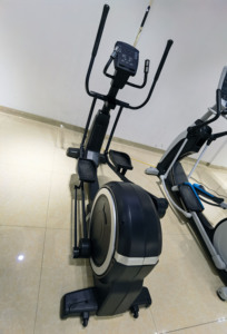 Оптовая продажа, коммерческий тренажер для фитнеса, кросс-тренажер, оборудование для домашнего спортзала, эллиптический тренажер для упражнений - Product Image 6