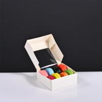 Boîte à dessert en papier blanc avec fenêtre en PVC transparent