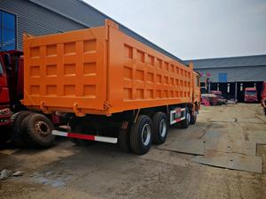 翻新出口版陕汽F3000 8x4自卸车：371马力动力强劲，适用于重型矿山和建筑作业 - Product Image 4