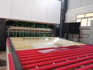 FC-QPWG Convecção Vidro Revenimento Forno com Engrenagem e Controle Siemens para Flat/Bent Vidro Temperado Produção Economia de Energia - Product Image 3