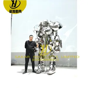 Fantasia de robô gigante em tamanho real, mascote de metal em aço inoxidável para Halloween, superfície de espelho, mascote para adultos