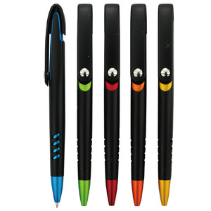 Stylo bille en plastique noir mat promotionnel spécial, bon marché, avec logo imprimé sur mesure - Product Image 1