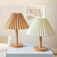 Lámpara de Mesa LED Moderna de Madera y Tela con Pantalla de Hongo, Luz Blanca Cálida Regulable para Sala de Estar, Diseño Creativo y Sencillo