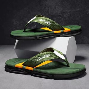Tongs de plage pour hommes, pantoufles à clip pour les loisirs en plein air, vente depuis l'entrepôt, nouvelle collection été 2023 - Product Image 2