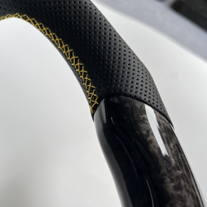 Volante de Fibra de Carbono Forjado de Alta Calidad, Apto para Modificación de Volante de <span class=keywords><strong>Audi</strong></span> A1 A3 A4 A5 A6 A7 Q1 Q3 Q5 Q6 <span class=keywords><strong>Q7</strong></span> - Product Image 4