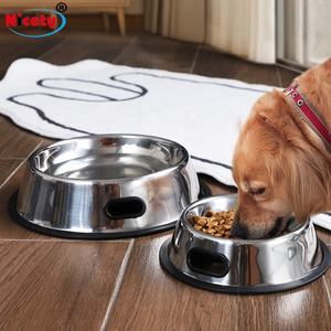 Dayanıklı güvenli malzeme Pet malzemeleri Pet besleyici yavru kase paslanmaz çelik köpek besleme konteyner silikon kaymaz kedi maması kabı - Product Image 5
