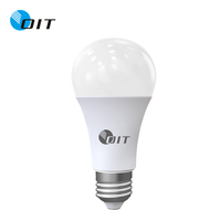 Bombilla LED inteligente RGB regulable con control de aplicación, enchufe E27, sincronización de música y función de temporizador para dormitorio y sala de estar
