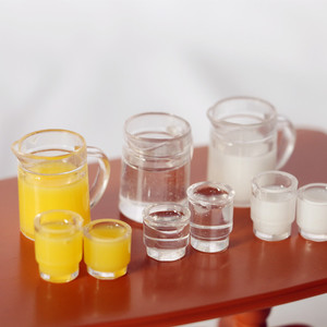 Set Miniatura Casa delle Bambole con Brocca per Succo d'Arancia e Latte, Tazza per Succo e Latte, Modello Scenico per Giochi di Ruolo, <span class=keywords><strong>Accessori</strong></span> per Casa delle Bambole - Product Image 5
