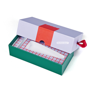 Caja de Regalo Mate Reciclable de 2mm, Caja de Embalaje de Juguetes de Lujo Hecha a Mano para Niños con Cierre de Cinta - Product Image 3