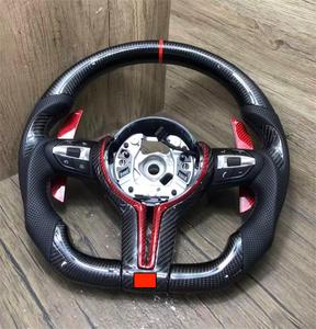 Volante in Fibra di Carbonio Personalizzato con Display LED Riscaldato per M2 M3 M4 M5 F10 F50 F30 F32 F80 F82 F90 E90 E92 E60 E63 <span class=keywords><strong>G20</strong></span> <span class=keywords><strong>G30</strong></span> - Product Image 1