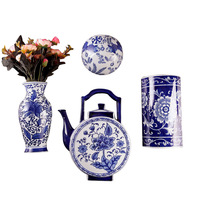 Vas Bunga Gantung Dinding Jingdezhen Porselen Biru-Putih Gaya Cina Klasik Dekorasi Rumah Gantungan Dinding Bentuk Teko 20cm Pernikahan