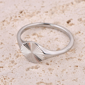 18K Gold IP Stainless Steel Fashion Rings High-Polished Simple <strong>Sunshine</strong> Pattern Free Size Inlay Stackable Anniversary <strong>Gift</strong> - Product Image 3