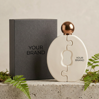 Servicio de Llenado y Empaquetado de Perfume Personalizado de 30 ml, Eau de Parfum Floral Frutal para Hombre, con Empaquetado de Exportación y Desarrollo de Aroma Personalizado