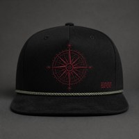 Casquette Trucker 5 Panneaux Vintage Personnalisée avec Broderie, Visière en Mousse et Filet, Style Urbain Chicano Côte Ouest, Vente en Gros