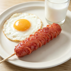Modelo de Salchicha Asada Artificial de PVC Ecológico Hecho a Mano de 15 cm con Diseño Auténtico de Hot Dog en Espiral y Corte Vívido - Product Image 5
