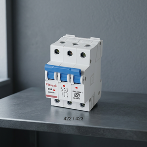 Disjoncteur automatique tripolaire en plastique 40/60 AMP - Product Image 2
