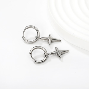 Boucles d'oreilles pendantes en forme de croix, plaquées or 18 carats, design géométrique, pour femmes, bijoux tendance - Product Image 4