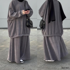 Collezione Autunno Inverno Habib: Set 2 Pezzi in Velluto a Coste per Donne Musulmane, <span class=keywords><strong>Abbigliamento</strong></span> Islamico Stampato, Top e Gonna, Vendita all'Ingrosso - Product Image 3