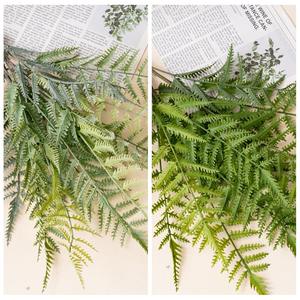 Hojas de Helecho Artificiales Hechas a Mano, PVC Verde, 61 cm, Pieza Única, Ecológicas, para Halloween, San Valentín, Bodas, Navidad, Hogar y Oficina - Product Image 3