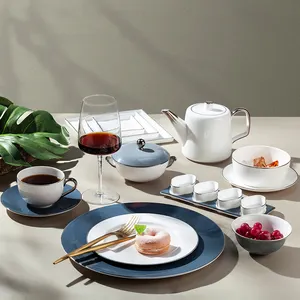 Dandy Hoge Kwaliteit Onbreekbaar Westerse Blauw Wit Fijn Porselein Banket Cup Plaat Diner Gift Set Polen Bone China Servies
