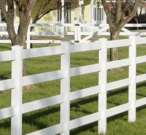 Valla para Caballos de 3 Rieles, Ecológica, Certificada, de 4.5 pies de Altura, de Vinilo PVC Blanco con Servicio de Modelado 3D - Product Image 6