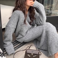 Automne hiver femmes décontracté col en v pull tricoté laine haut et jupe paresseux Style pull robe deux pièces ensemble