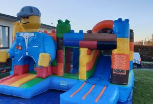 Château gonflable à thème de blocs de construction avec toboggan, grand château gonflable pour enfants, idéal pour les fêtes - Product Image 3